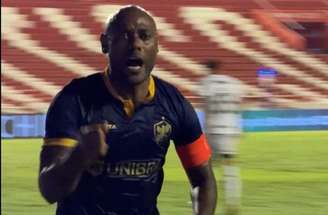 Love marcou seu 423º gol da carreira –