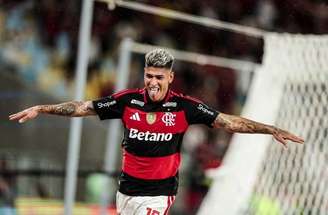 Carrascal é o primeiro a voltar aos trabalhos no Flamengo após Data Fifa –