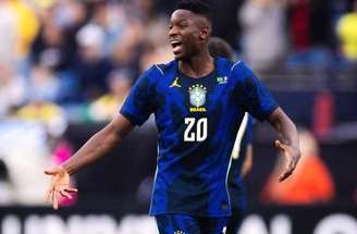 Luiz Henrique em ação pelo Zenit, da Rússia –