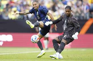 Raphinha é um dos grandes destaques do clube catalão –