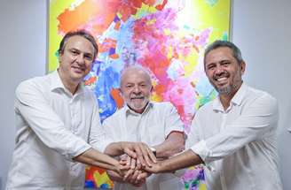 Camilo, Lula e Elmano em 2022.