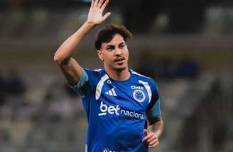 Cruzeiro faz o seu dever de casa ainda no primeiro tempo ao abrir três gols sobre o Vitória –