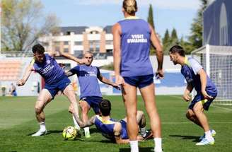 Atividade de preparação do Barcelona antes de encarar o Atlético –