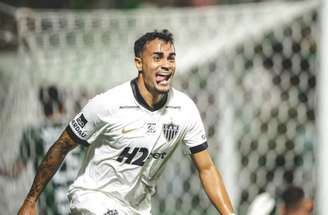 Jogadores do Atlético comemoram mais uma vitória no Brasileirão –