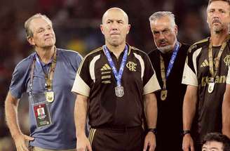 Bap (esq.) cobrará treinador, diretor e elenco do Flamengo após derrota –