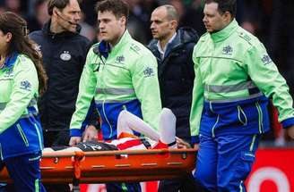 Lesão grave no joelho esquerdo tira Jerdy Schouten da Copa do Mundo de 2026 –