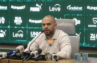 Fluminense empatou com Coritiba fora de casa –