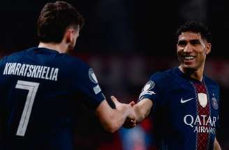 Mesmo sem balançar a rede, Ousmane Dembélé se destacou na vitória sobre o Liverpool –