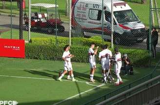 Divulgação/Sao Paulo TV - Legenda: São Paulo venceu em casa pelo Brasileirão Sub-20