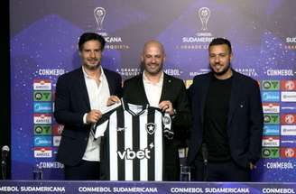 Ex-braço direito de Artur Jorge, Franclim não conseguiu desligar-se do Botafogo em 2025 –