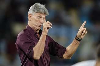 Sem Renato no banco, o Vasco empatou com o Barracas Central –