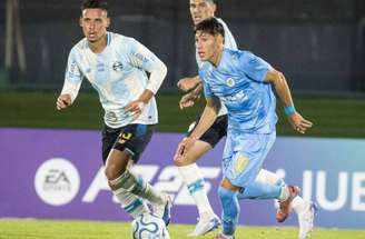 Braithwaite teve grande oportunidade de marcar no 1° tempo –