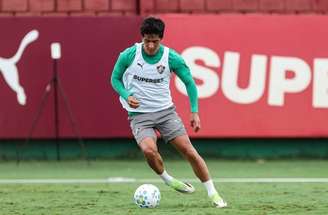 Cano voltou a jogar após cinco meses e sofreu uma nova lesão –