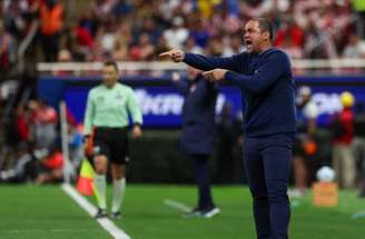 André Jardine acredita que o Estádio Azteca pode ser um aliado do América na reta final da temporada –