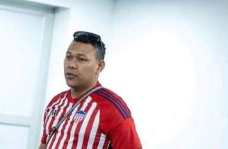 Faixa pendurada por torcedores do Real Cartagena antes do jogo entre Junior Barranquilla e Palmeiras –