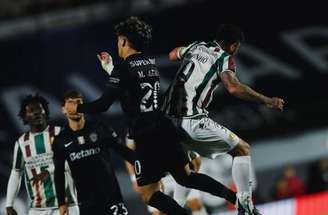 Luis Suárez ajuda o Sporting a vencer o Estrela da Amadora.