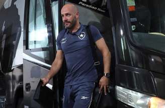 Santi Rodríguez saiu e o time melhorou, segundo o técnico Franclim Carvalho –