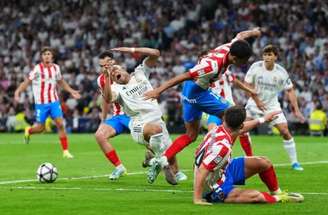 Mbappé levou pontos no rosto após cotovelada de Vitor Reis em Real Madrid x Girona —