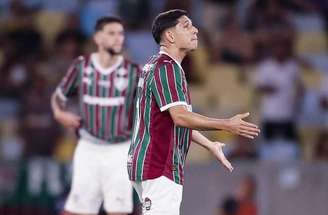 Savarino marcou o único gol do Fluminense, no clássio –