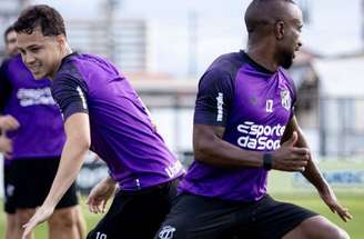 Vina em treino pelo Ceará –