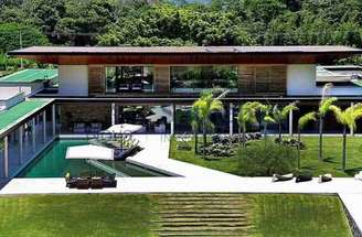 Planilha da jornada de trabalho apresentada pela cozinheira –