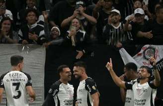 Corinthians bateu o Santa Fe, na Neo Química Arena –