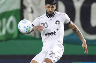 Barboza atuou contra a Chapecoense pelo Brasileirão, mas não na Copa do Brasil –