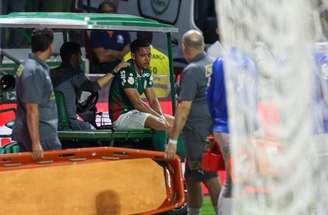 Vitor Roque se machucou durante duelo contra o Jacuipense –