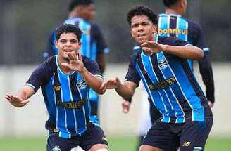 Grêmio vence o Vasco e encosta no G8 – ANGELO PIERETTI/GRÊMIO