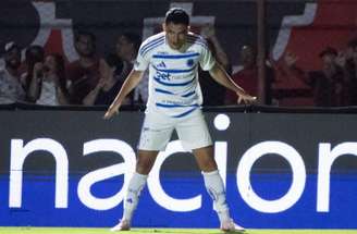 Bruno Rodrigues em ação pela Raposa –