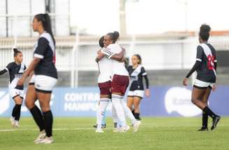 Lelê marcou um dos gols da vitória do Fluminense sobre o Mixto-MT no Brasileirão Feminino –