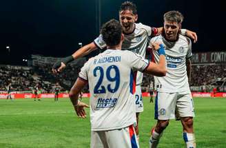 San Lorenzo chega embalado para o confronto contra o Santos –