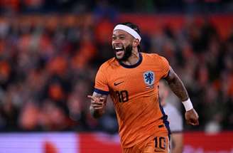 Memphis Depay, em 2014, na Neo Química Arena, celebra um gol marcado pela Holanda – AFP PHOTO/ GABRIEL BOUYS