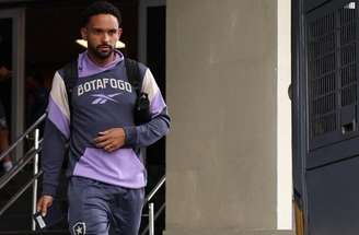 Vitinho teve que se desdobrar para entender o esquema de Anselmi –