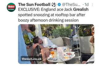 Jack Grealish foi flagrado dormindo em um bar – Reprodução/Twitter