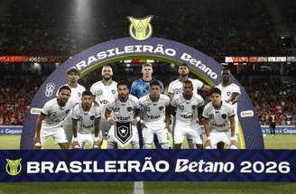 Botafogo vive crise financeira. Em campo, time vem bem –