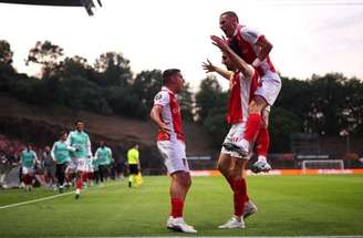 Braga e Freiburg fizeram jogo para lá de disputado em Portugal –