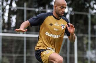 São Paulo adia conversas por renovação de contrato com Lucas –
