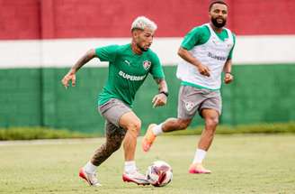 Lucho Acosta se machucou nos minutos iniciais do clássico com o Flamengo –