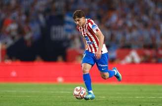 Argentino sofreu apenas uma entorse leve e tem boas chances de estar à disposição na Champions –