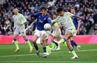 Thierno Barry foi o grande destaque do Everton, com dois marcados no empate com o City –