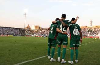 Flaco López marcou o primeiro gol da vitória do Palmeiras contra o Sporting Cristal –