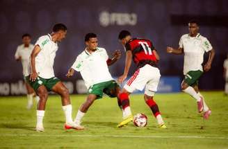 Flamengo sai na frente, mas leva três gols no segundo tempo e perde mais uma no BR Sub-20 –