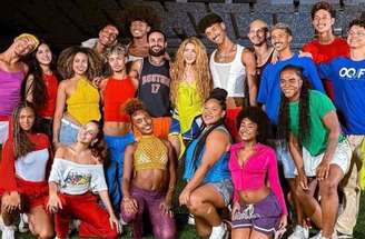 Cantora anuncia composição para o Mundial após o sucesso de "Waka Waka"