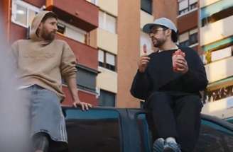 Início do vídeo divulgado pela Adidas –