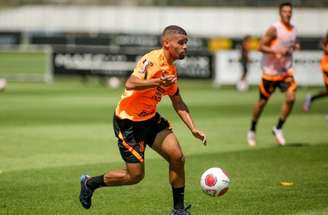 Daniel Marcos ganha ação movida contra o Corinthians –