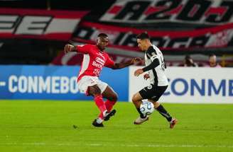 Santa Fe e Corinthians ficam no 1 a 1, na Colômbia –
