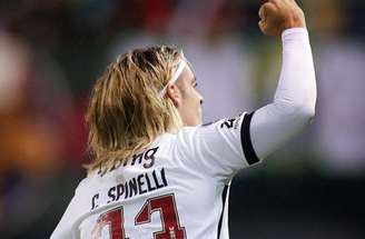 Spinelli se tornou o artilheiro do Vasco na temporada –