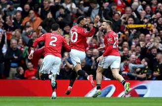 Manchester United busca confirmar o terceiro lugar no Campeonato Inglês –