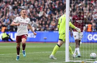 Na reta final, Trossard dispara o gatilho para dar vitória ao Arsenal –